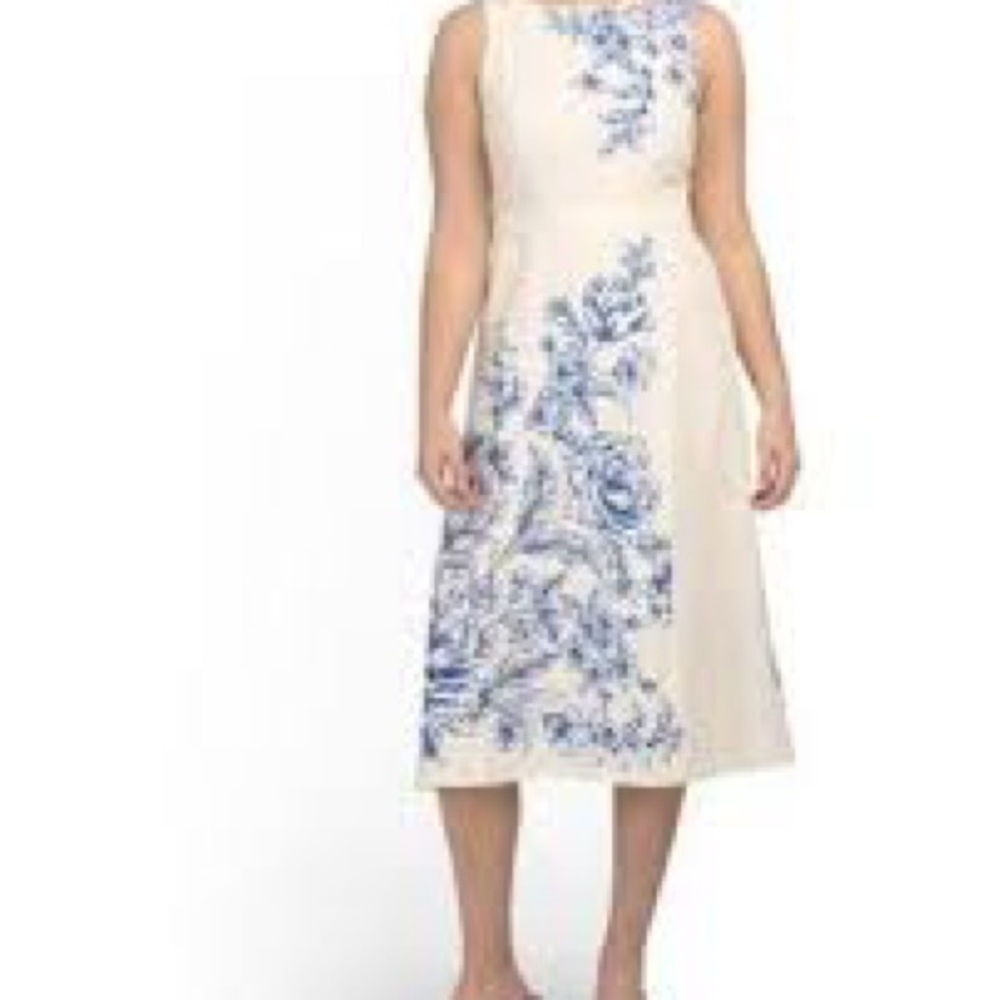 London Times White linen Dress with Blue Floral Print new without tags - Picture 2 of 5